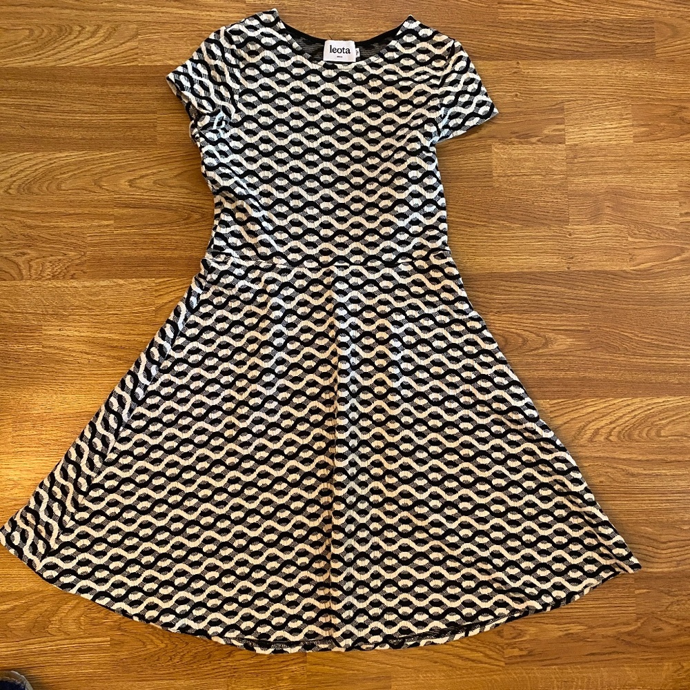 Leota Black + White Modcloth Fit and Flare Dress in medium